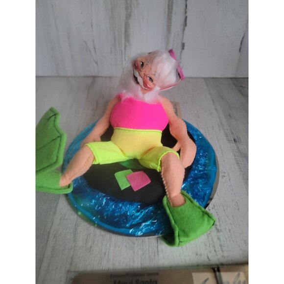 Annalee 1990 summer time maui santa vacation swimming doll Society - Picture 2 of 8